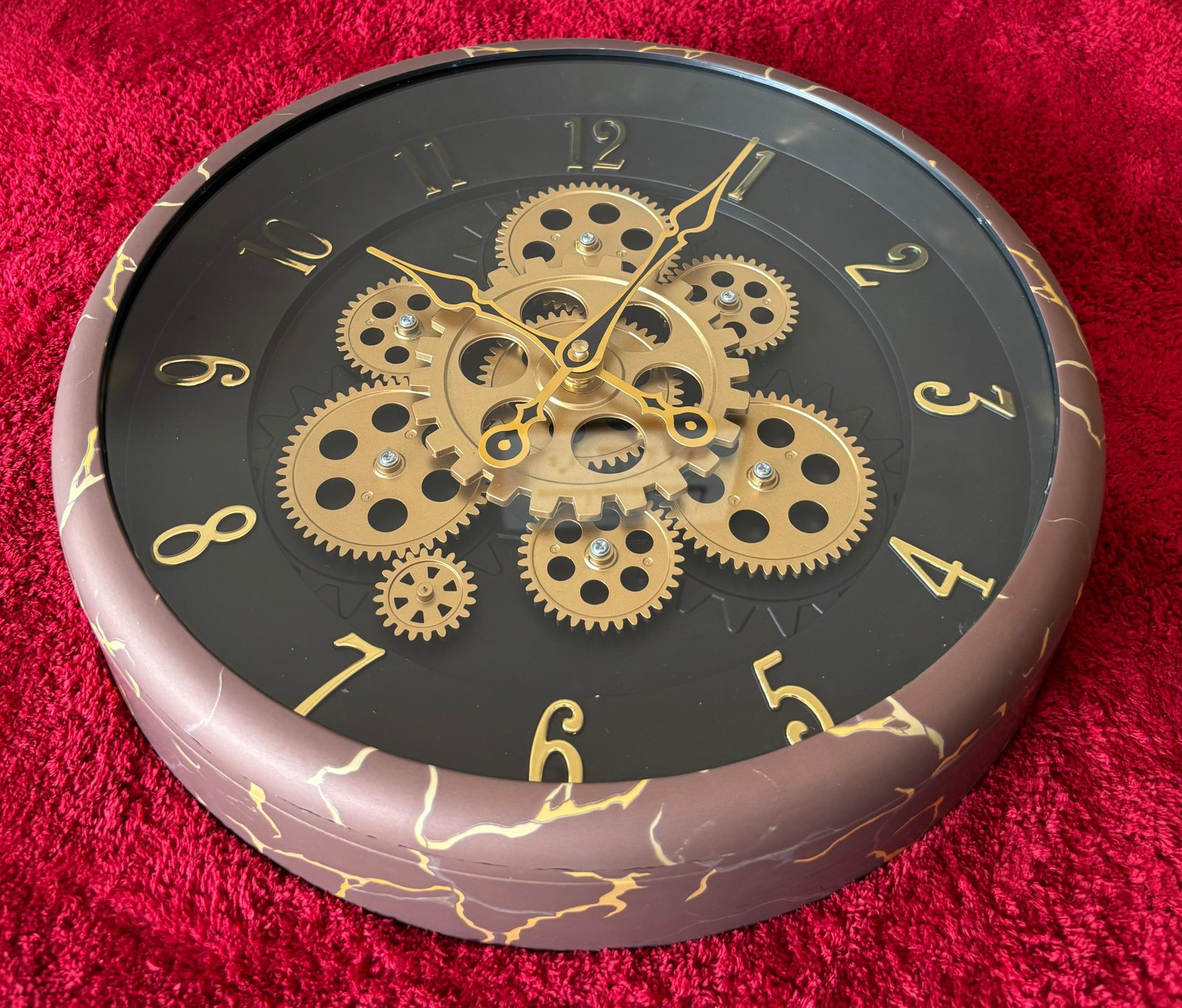 MARBLE ROUND SHAPE WALL CLOCK