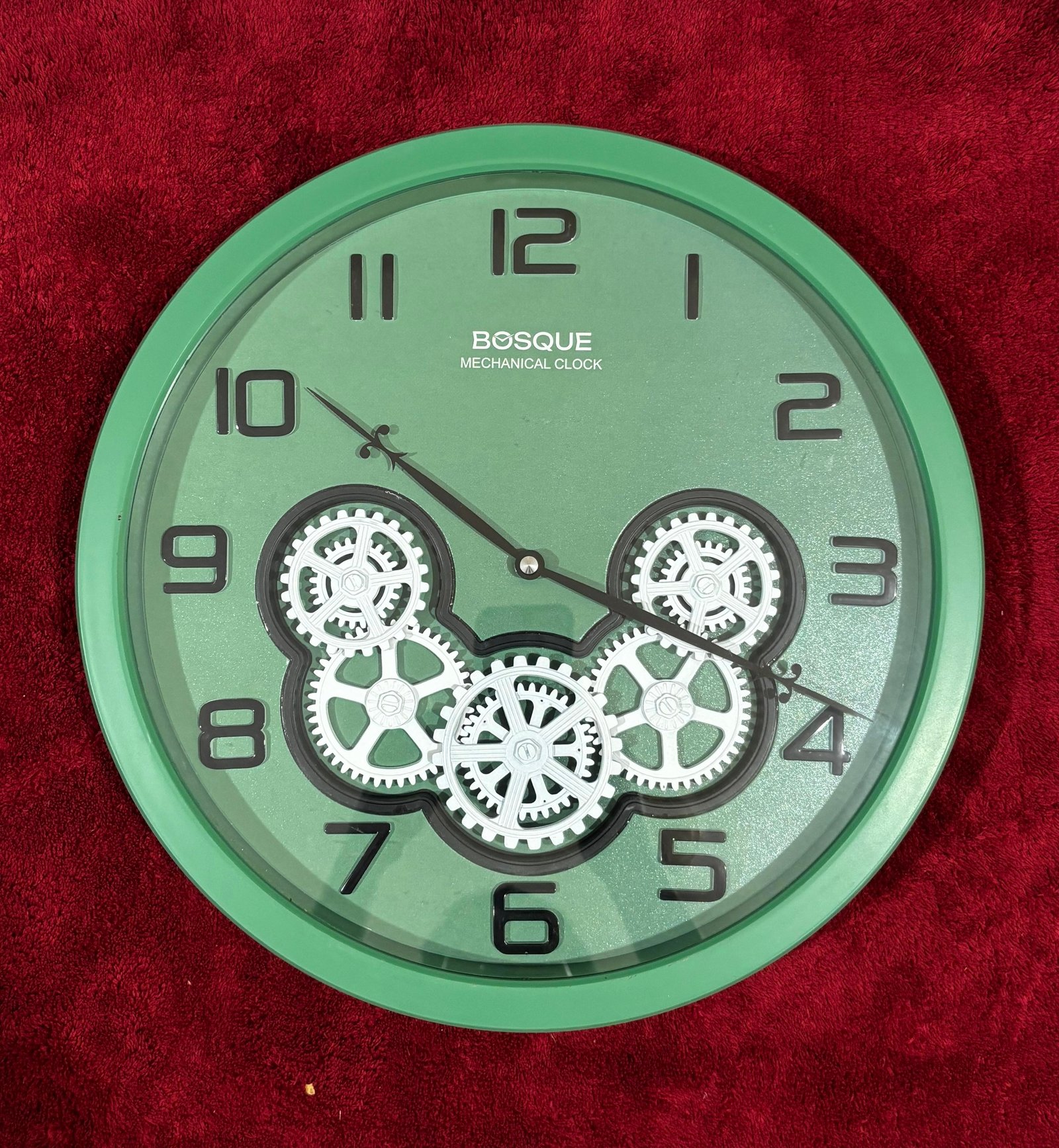 ROUND SHAPE GEAR WALL CLOCK