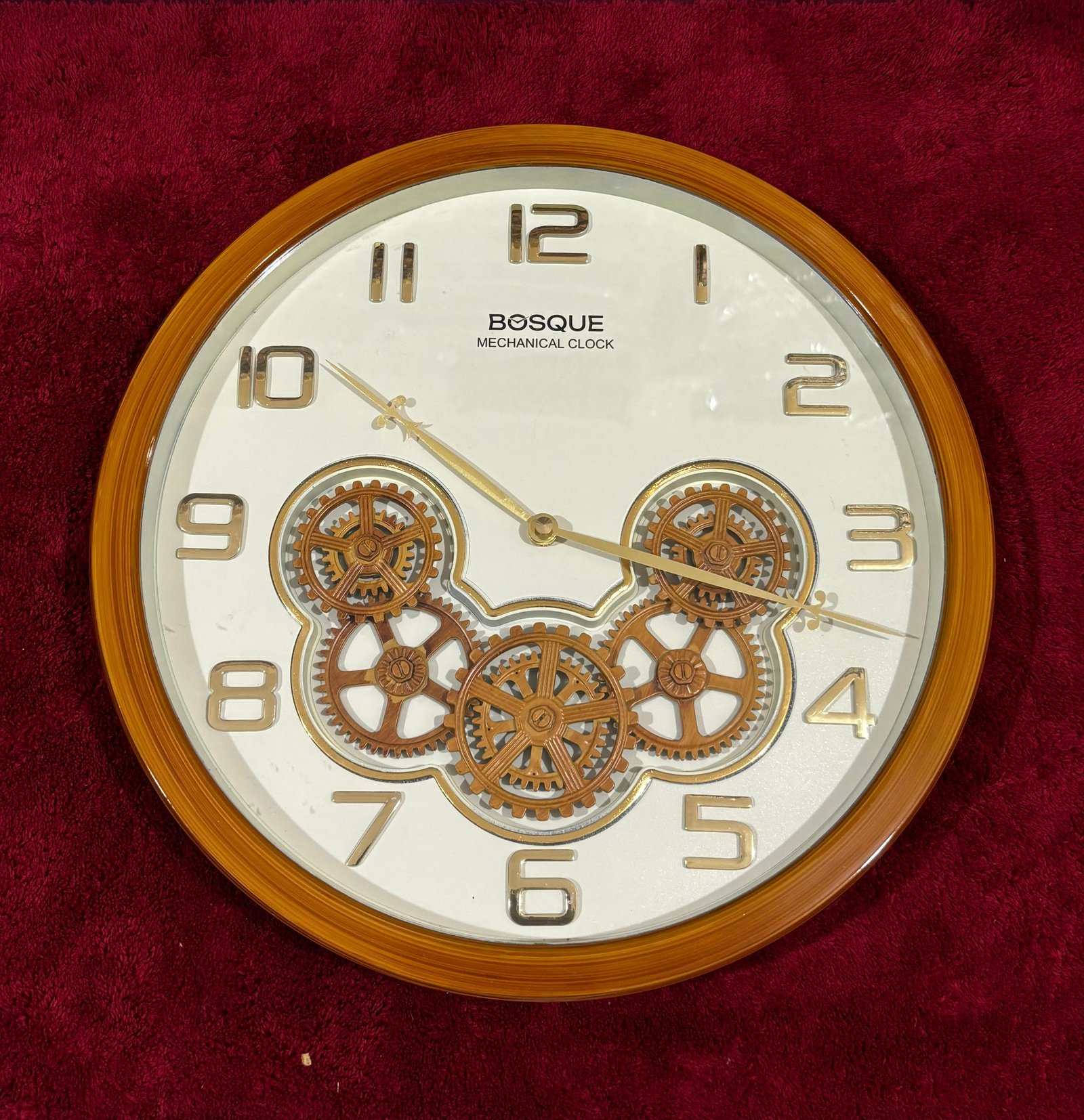 ROUND SHAPE GEAR WALL CLOCK